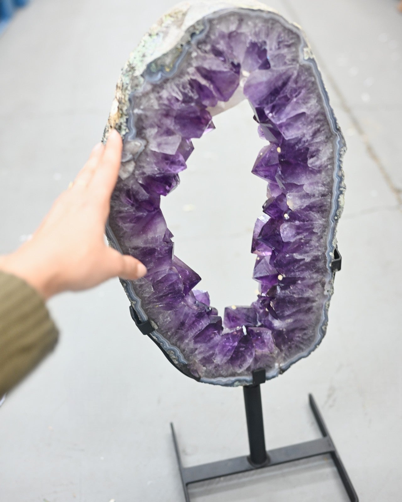 Amethyst on Stand 20lbs