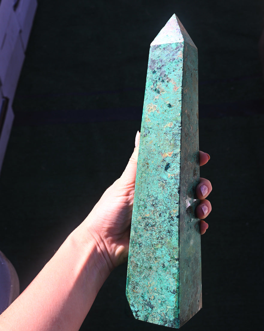 Chrysocolla Obelisk 24in - 5lbs