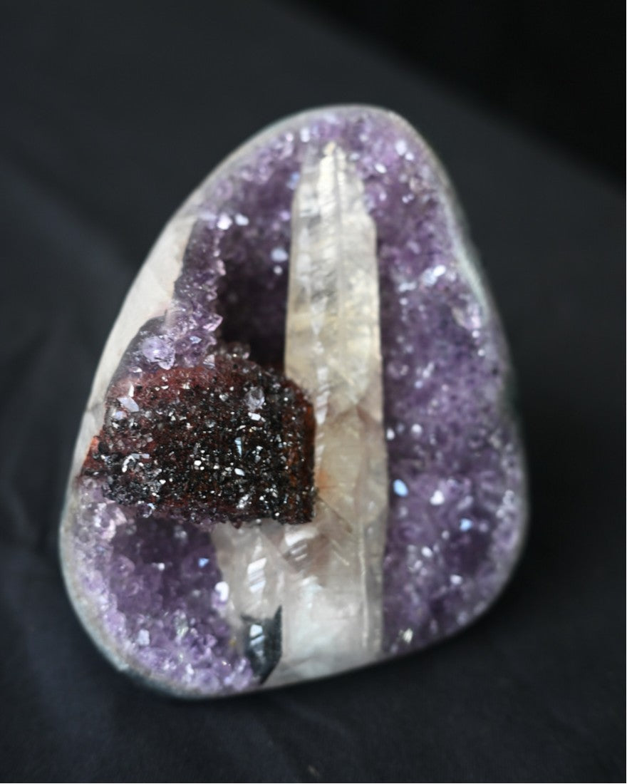 Amethyst Geode 3.3lbs - Calcite/ Hematite