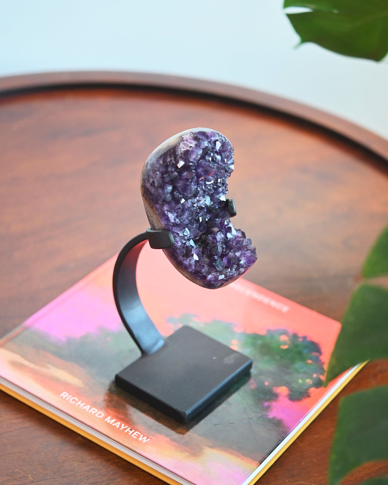 amethyst--stand--25-1.7--1200_-8x3x3--1776.jpg