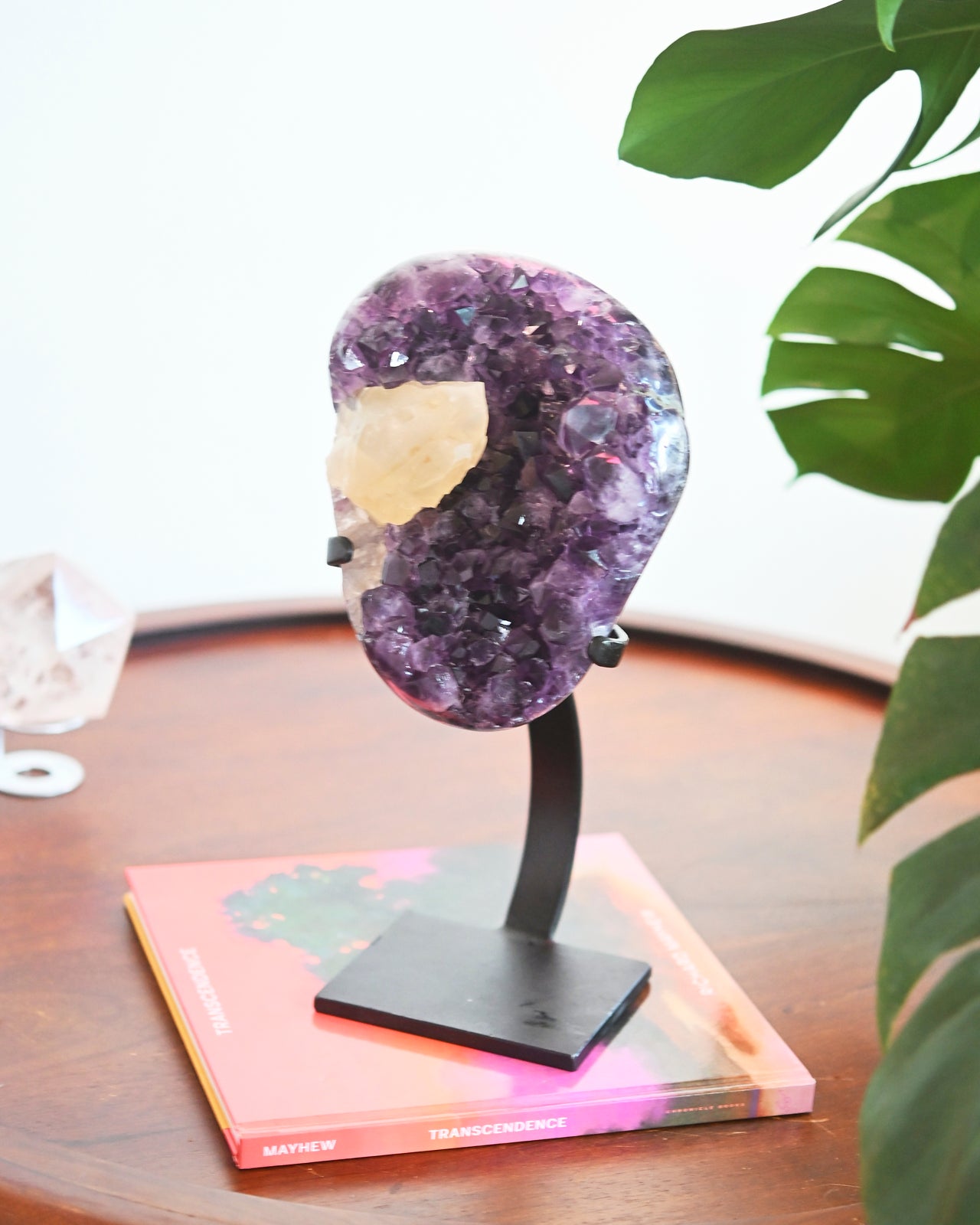 amethyst--stand--25-4.07--410--13x6x4--1799.jpg