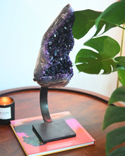 XL Amethyst Geode on Stand 13.6lbs