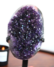 LG Amethyst Geode on Stand 7.2lbs