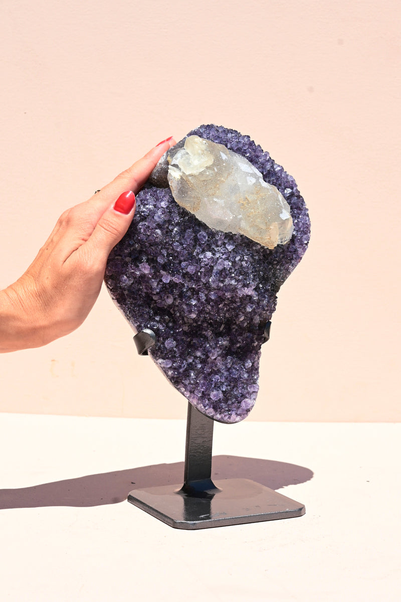 huge amethyst geode

