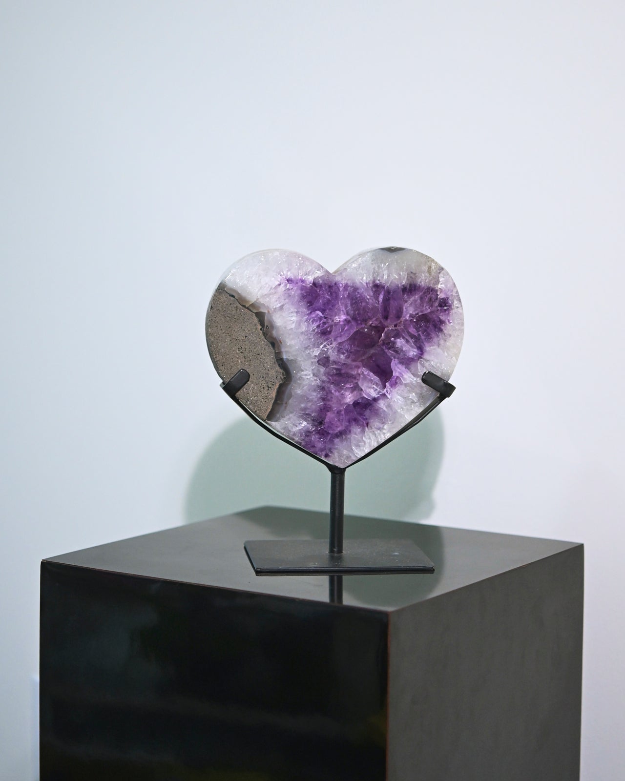 amethyst-heart--.-2.5-9x6.5x3--1191.jpg