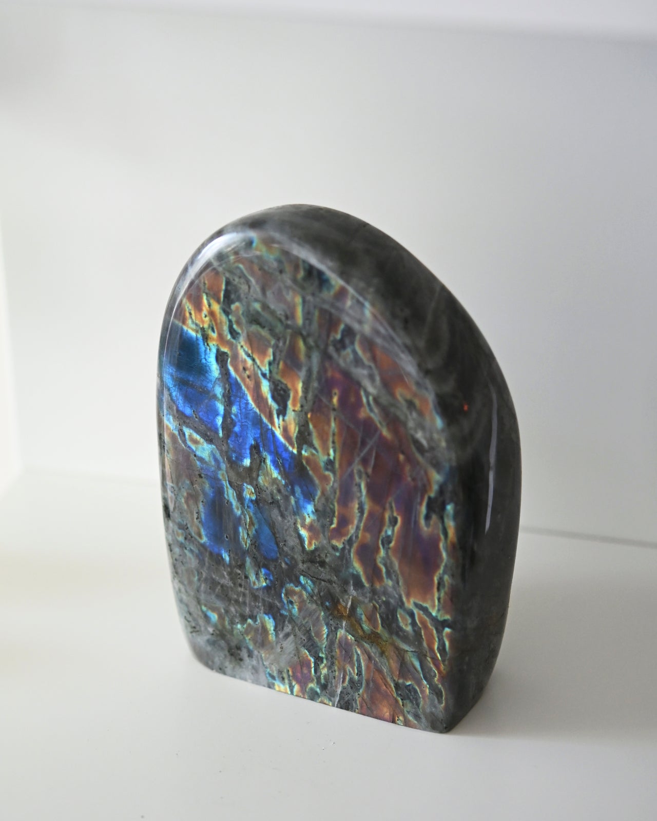 labradorite--1.902--6x4x2-1036.jpg