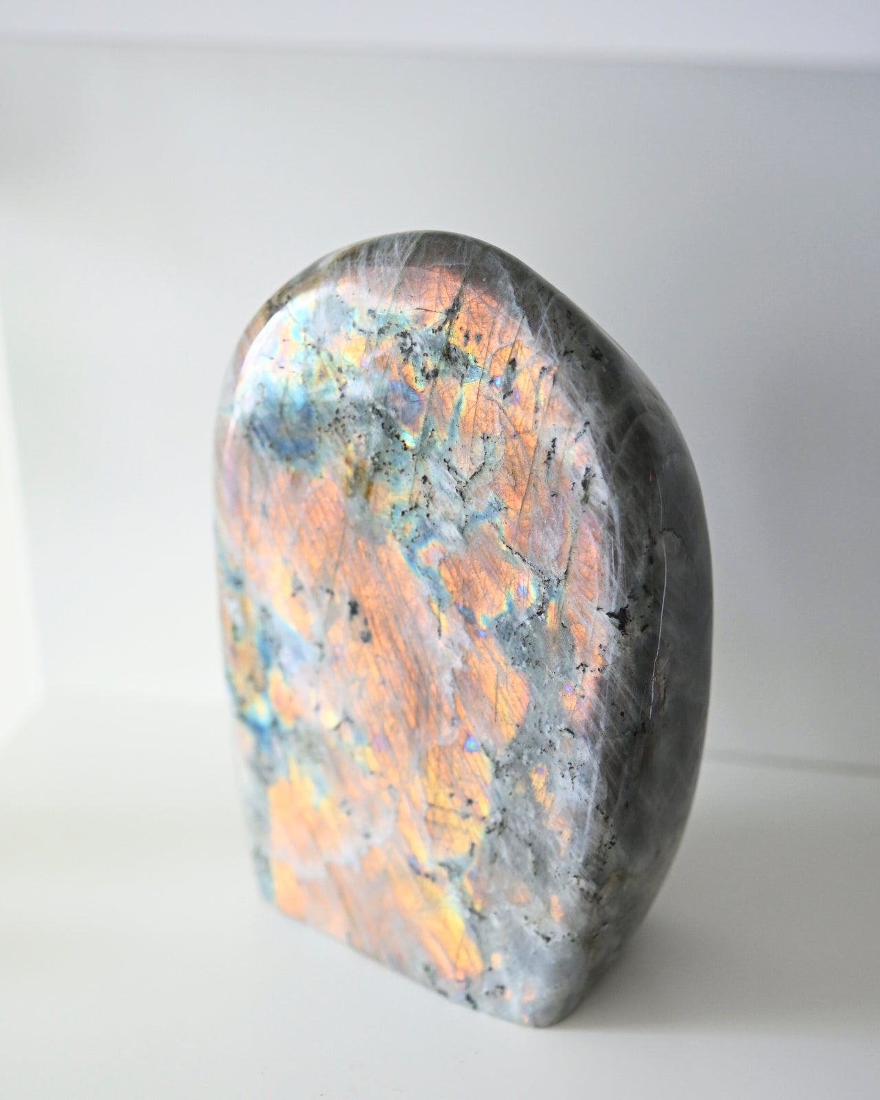 labradorite--2.234--7x5x2--1032.jpg