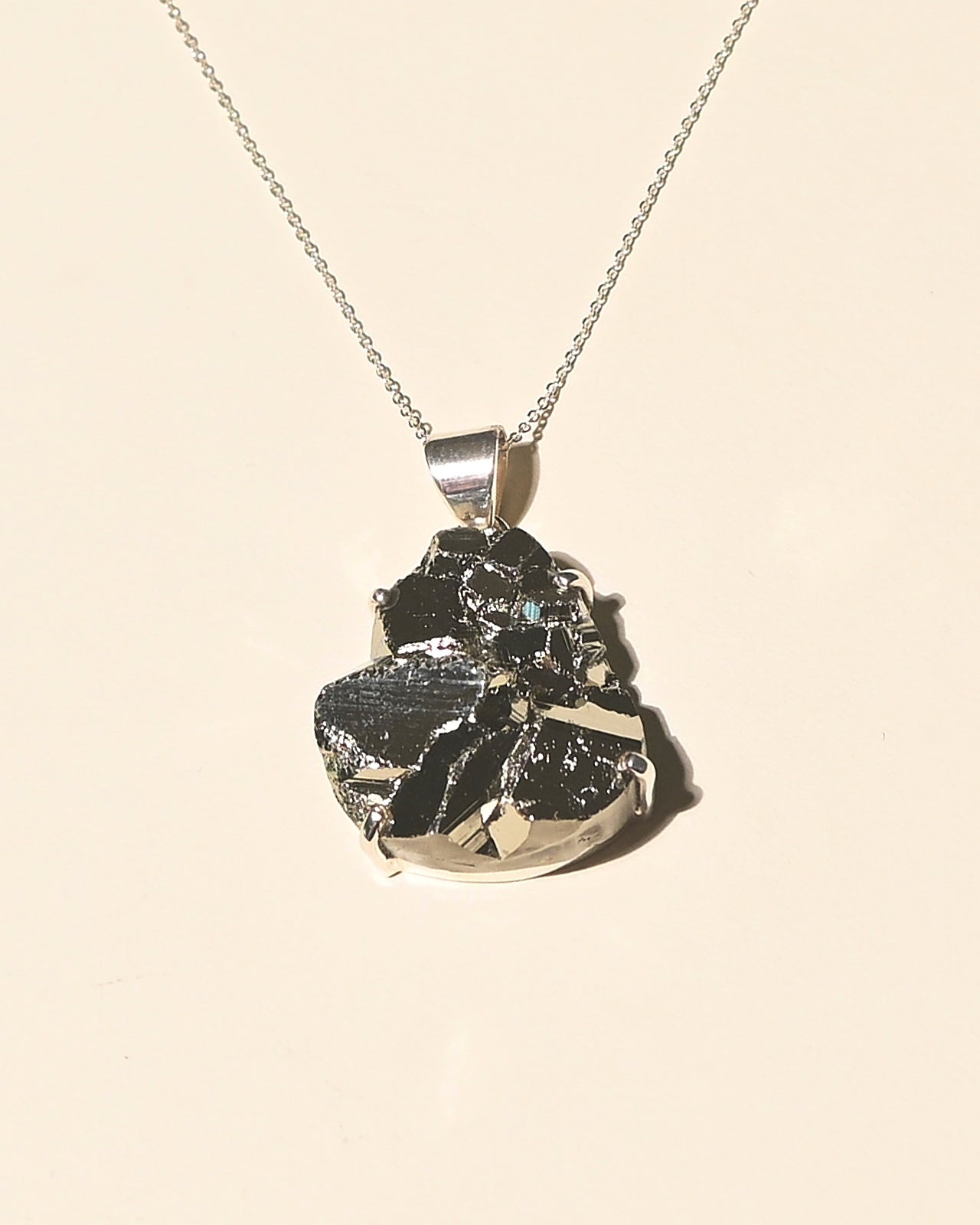 necklace-pyrite--40c--1x.5-py11-3205_786b9238-4e2f-44c1-8fad-25665dfe2478.jpg