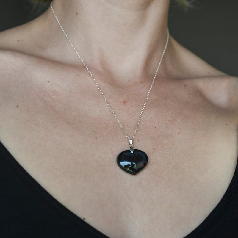 obsidian-necklace--A--8931.jpg