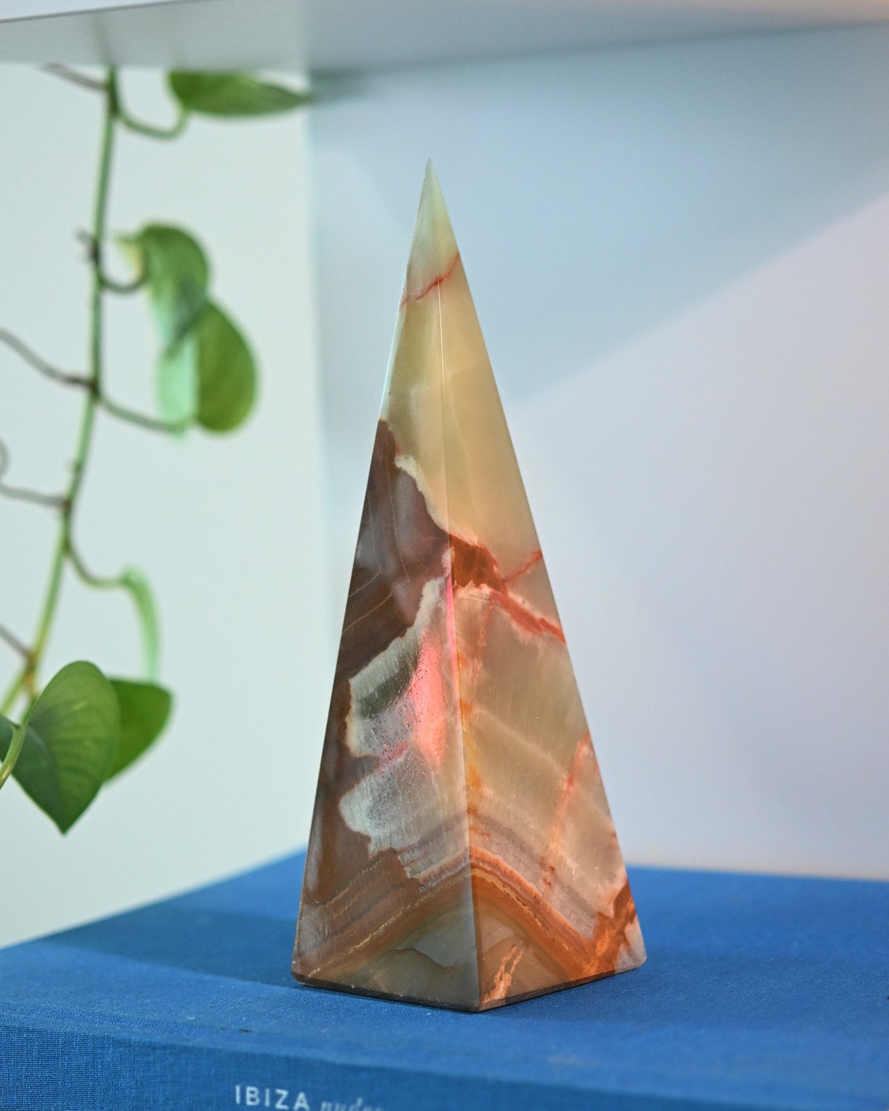 Green Onyx Tall Pyramid 8in