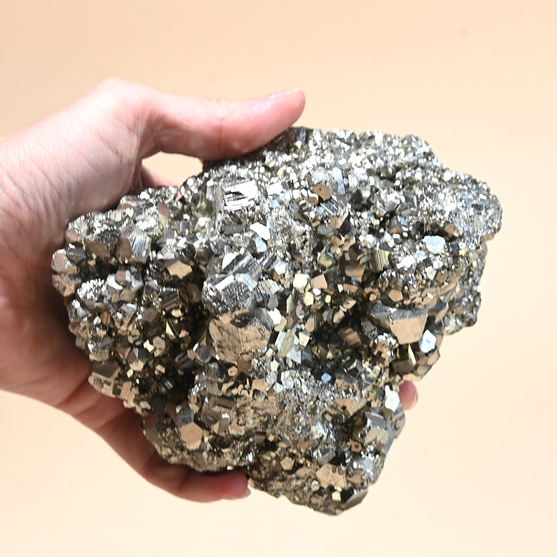 pyrite---1.864--5x4x4--11300.jpg