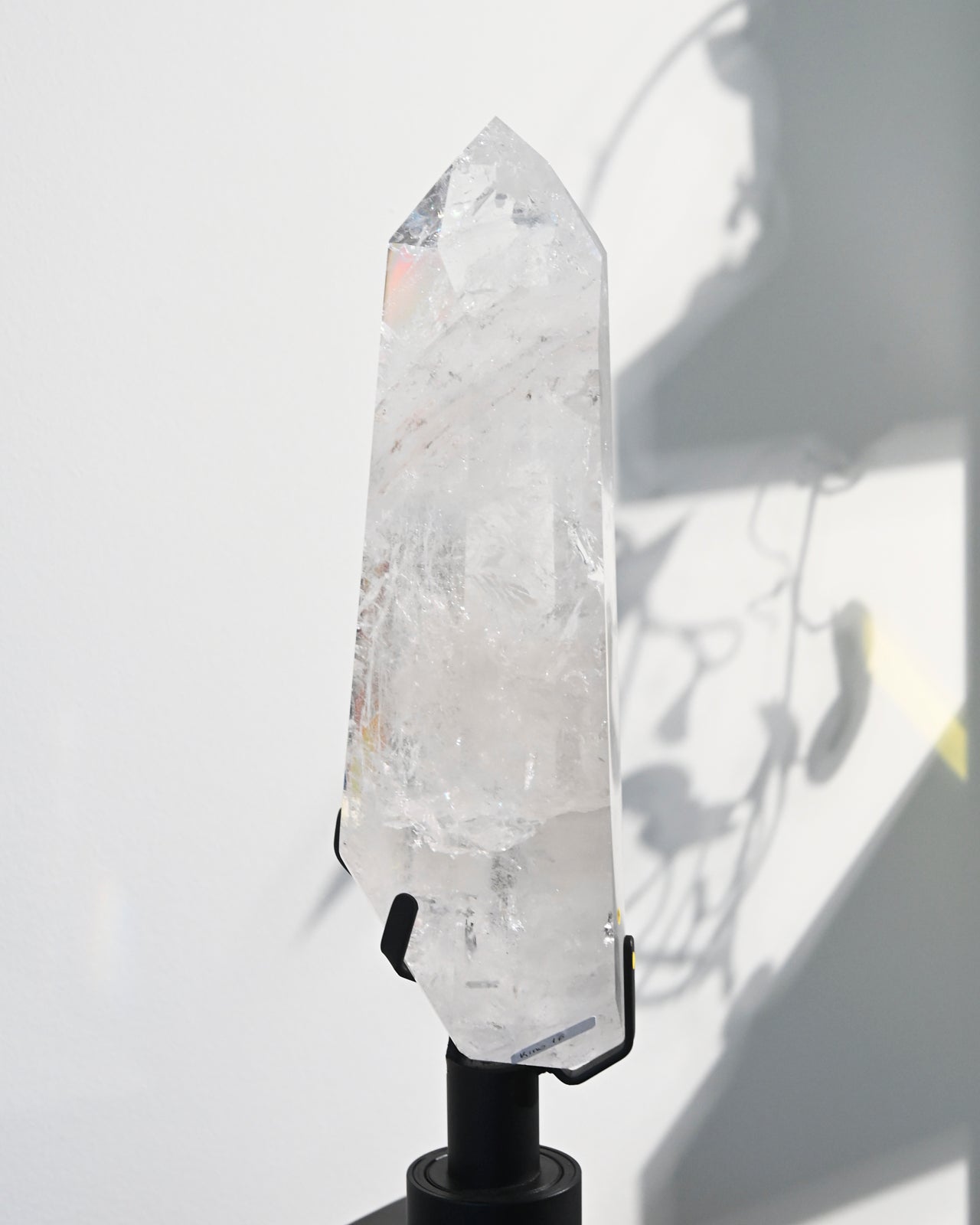 XL Clear Quartz Point on Stand 6.8lbs