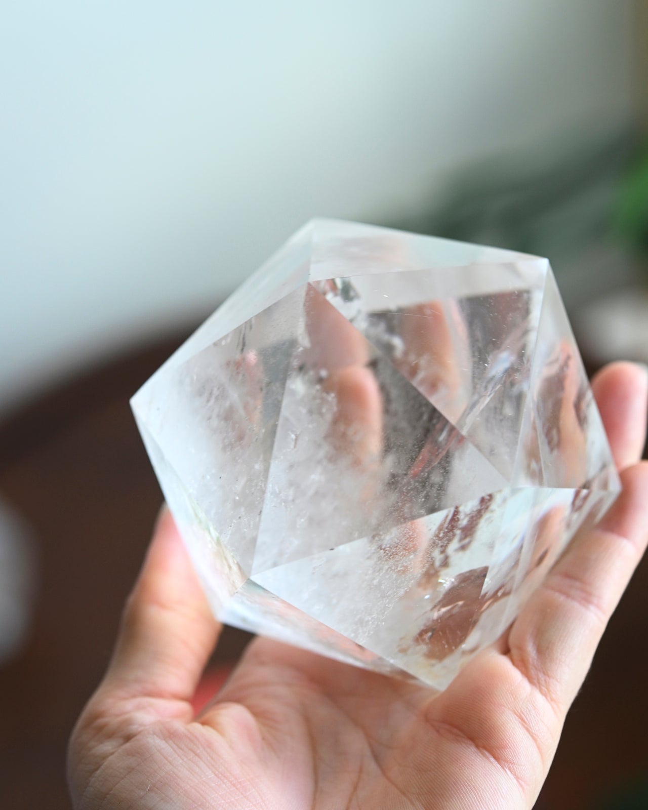 Geometric Quartz on Stand