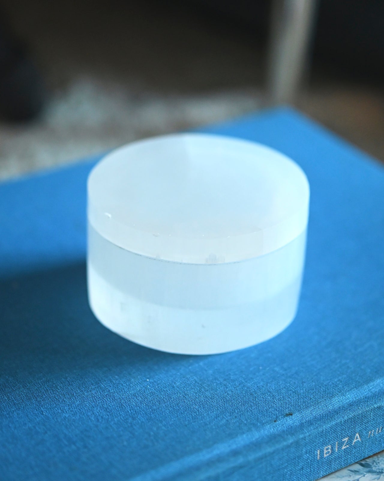 Selenite Jar w/ Lid