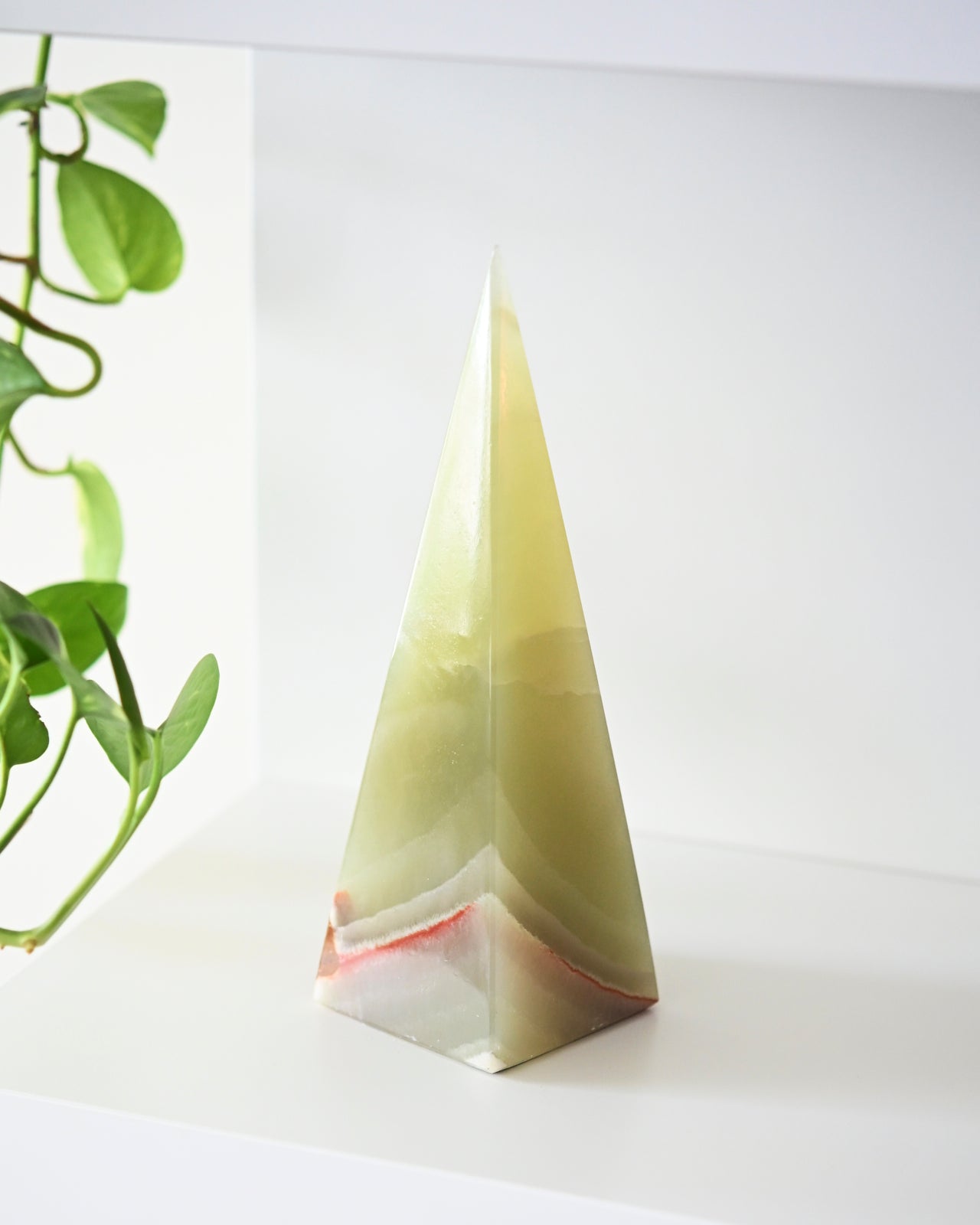 Green Onyx Tall Pyramid 8in