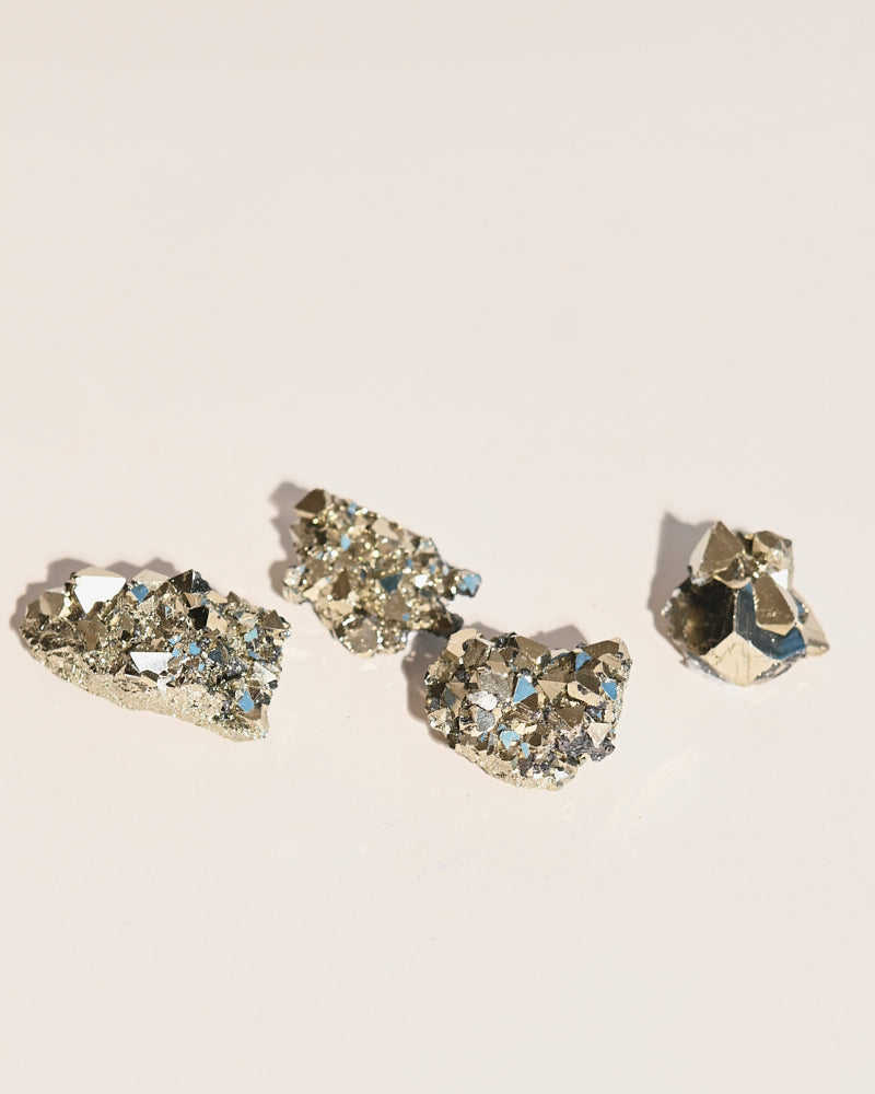 triangle--pyrite--SM--13365.jpg