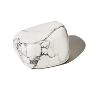 white howlite meaning